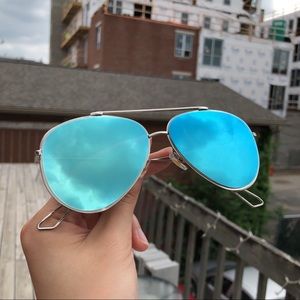 Polarized sunglasses
